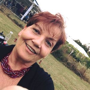 Meet your Posher, Joni